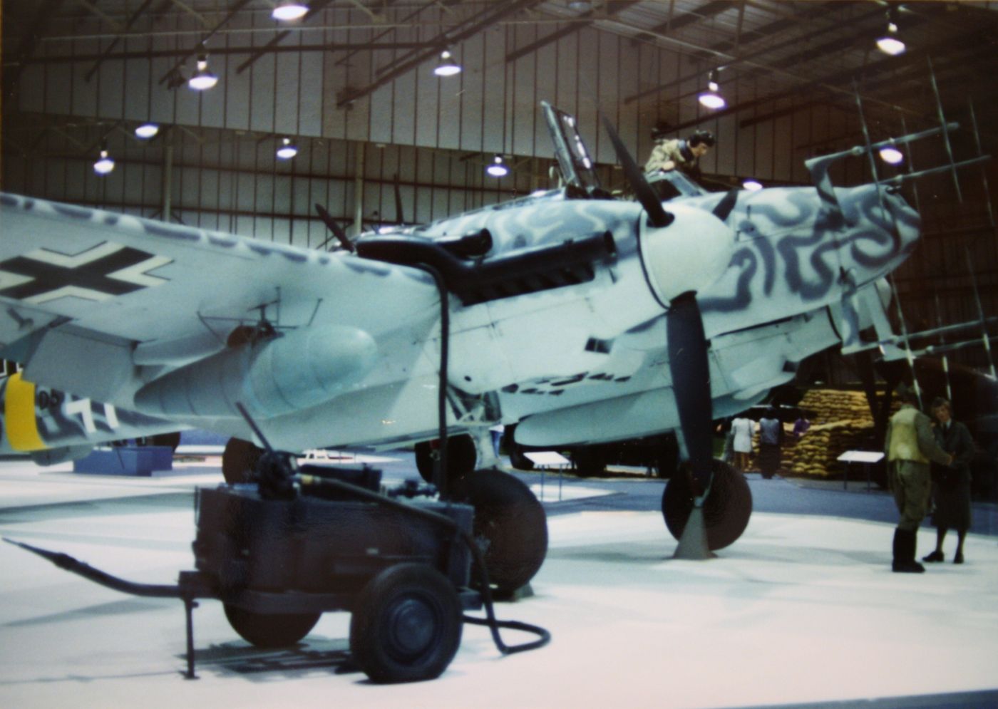 英国伦敦皇家空军博物馆展出的一架缴获的 Bf 110G-4D 夜间战斗机,机头与机翼装有「里希滕施泰因」SN-2 雷达天线,作为英国战后收藏的德军战机供公众参观。
