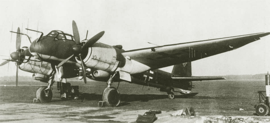 容克斯 Ju 388J-1 高空夜间全天候战斗机