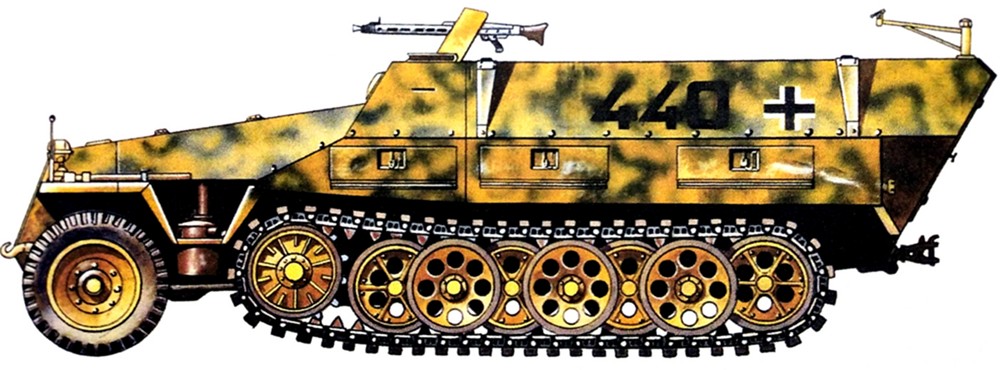 1944年7月,法国地区,德国武装党卫军第12「希特勒青年团」装甲师的一辆Sd.Kfz.251/7 Ausf.D型半履带装甲工兵突击车。注意:该车没有搭载工兵桥。