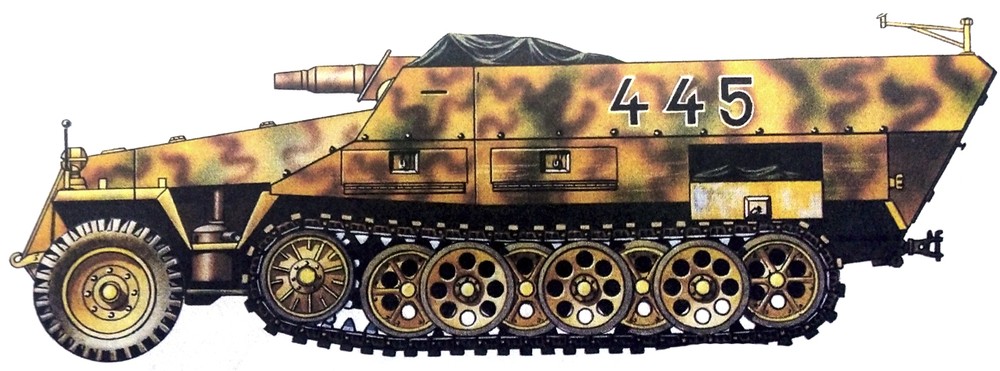 1944年夏天,东线战场波兰地区,隶属德国武装党卫军第5「维京」装甲师第9装甲掷弹兵团的一辆Sd.Kfz.251/9 Ausf.D型半履带装甲炮车。