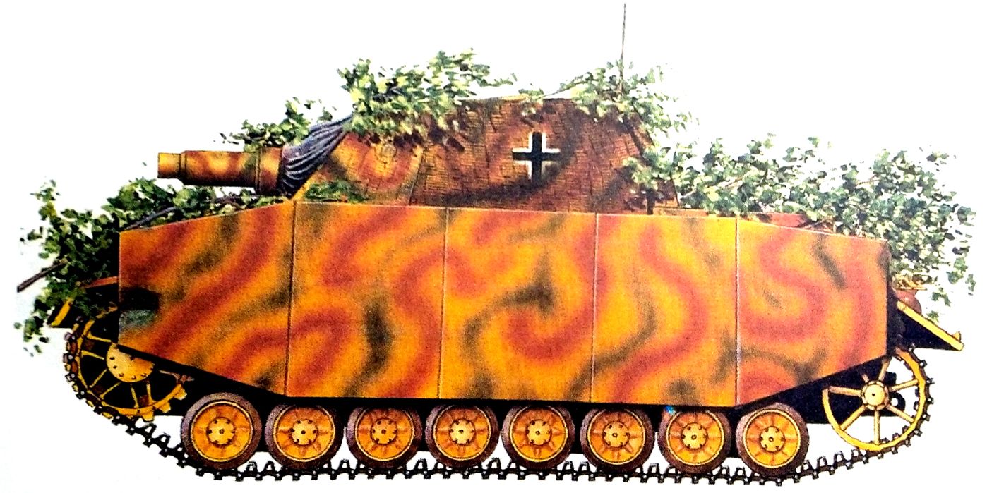 1943年9月，东线苏联战场乌克兰地区，德军216突击炮营一辆用树枝作伪装的「灰熊」自行突击炮车（早期型）。该营是德军中最早装备批「灰熊」自行突击炮车的部队，下属三个连各装备了14辆，被编入德军656重型坦克歼击团参加了库尔斯克会战，但由于早期型的炮车发动机功率不足、耗油量大、火炮过重使底盘难以承受而造成机械故障以及反步兵能力差等等，因此在该次战役中表现不理想。
