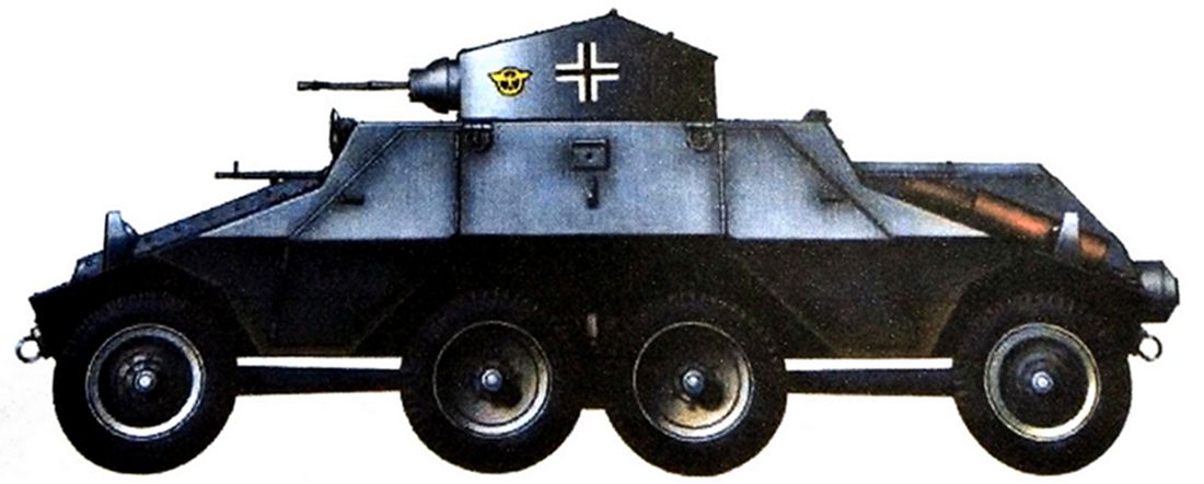 1943年，奥地利地区，隶属德国警察部队的一辆ADGZ型8轮重型装甲车。