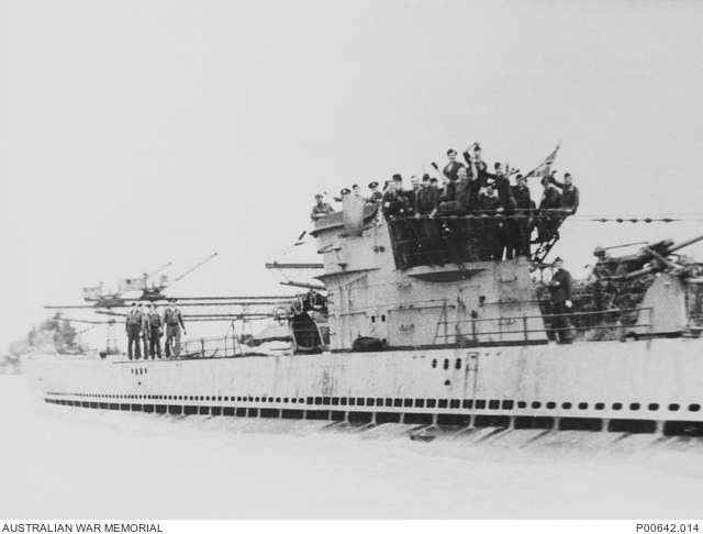 XIV型补给潜艇（U-461 返港）