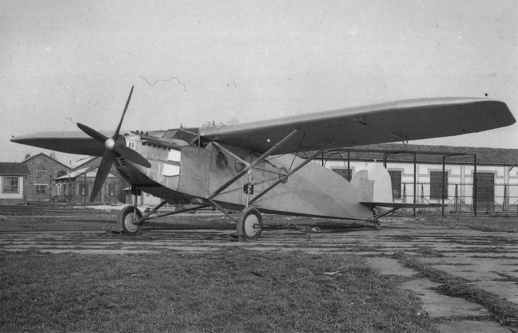 卡普罗尼 Ca.111 陆上基本型