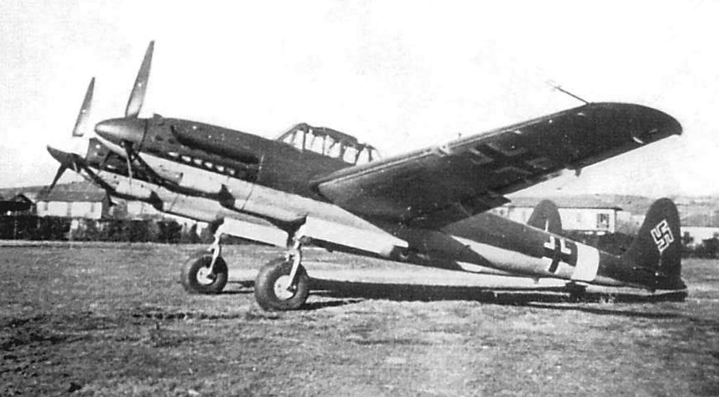萨沃亚-马尔凯蒂SM.92原型机,1943年11月12日在韦尔贾泰机场由试飞员阿尔多•莫吉首飞,此时意大利北部已处于德国控制之下。