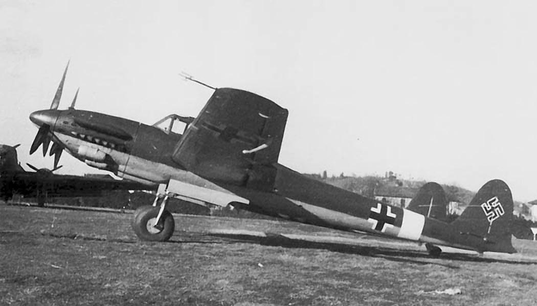 1944年3月,SM.92在试飞中被误认为P-38「闪电」而遭友军马基C.205攻击,发动机受损,紧急迫降后修复并于1944年6月恢复飞行。