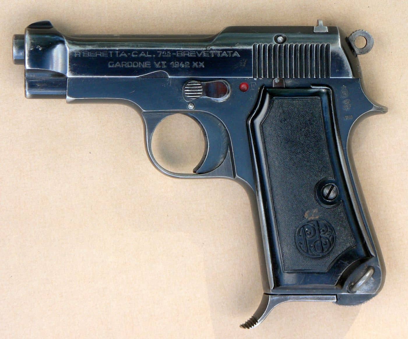 贝雷塔M1935手枪