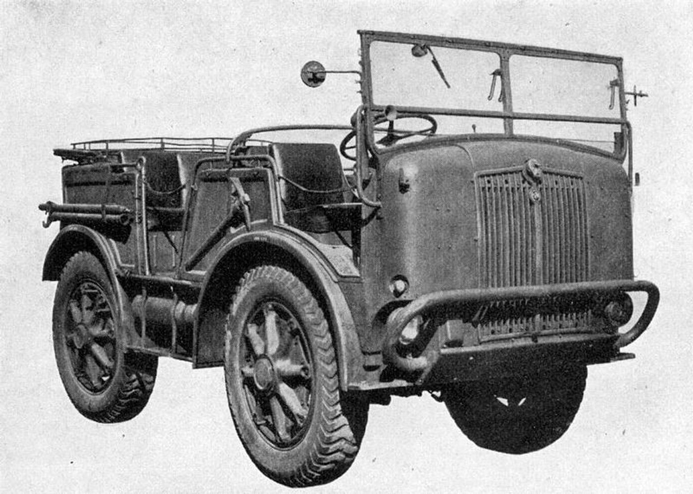 SPA TM40重型火炮牵引车