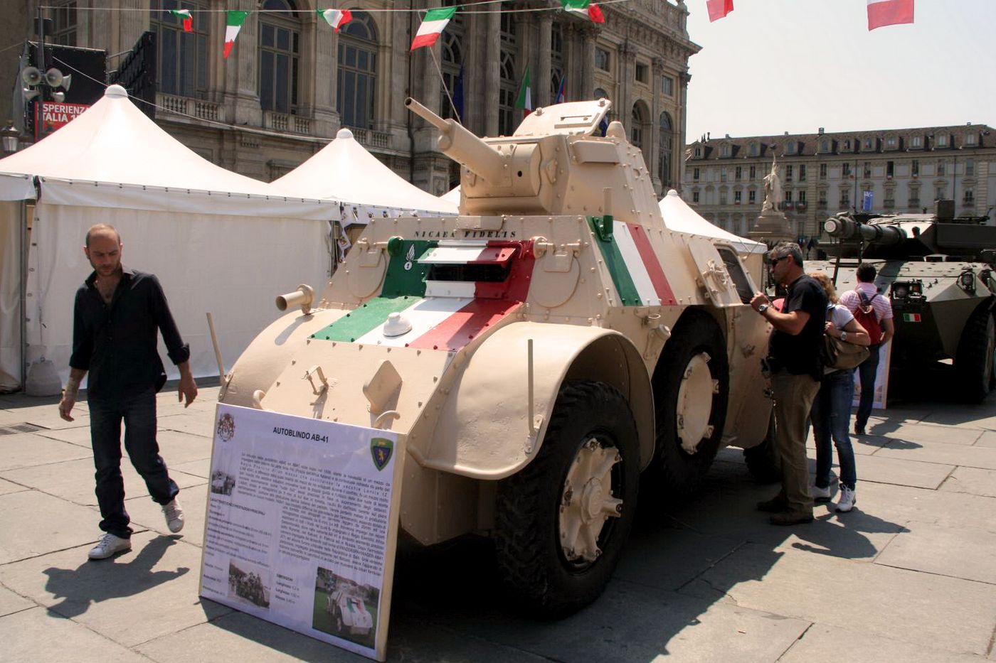 Autoblinda AB 41装甲车