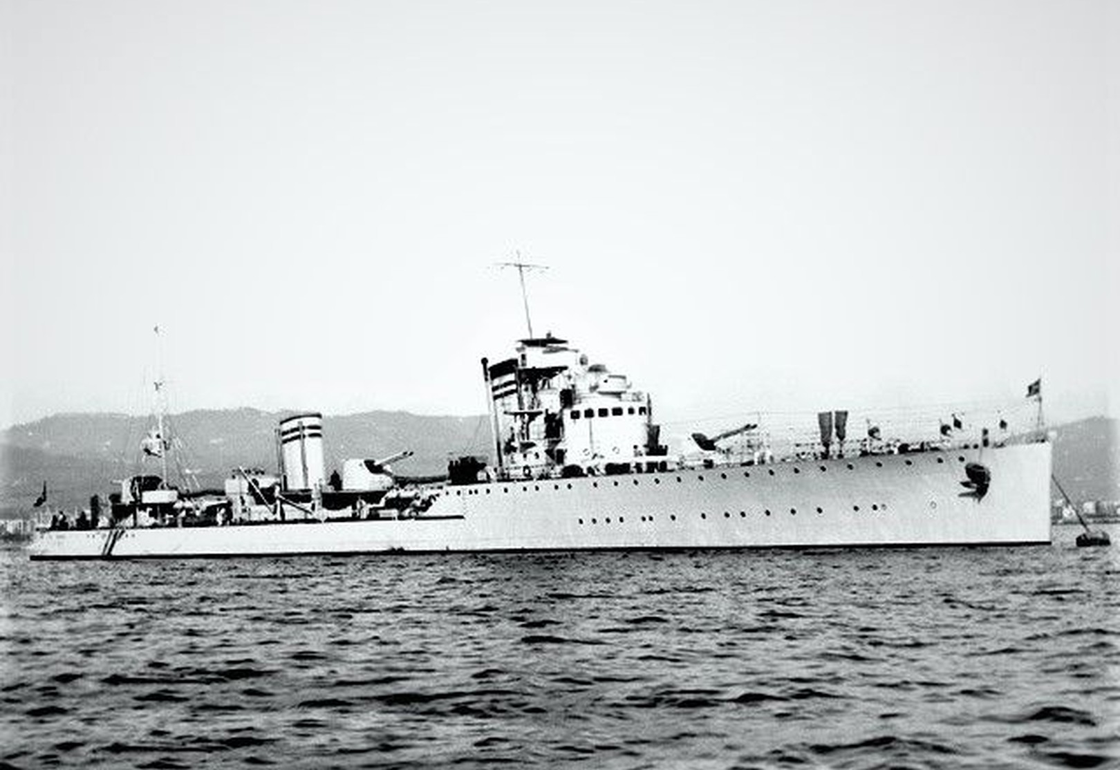 尼科洛·泽诺号（Nicolò Zeno）