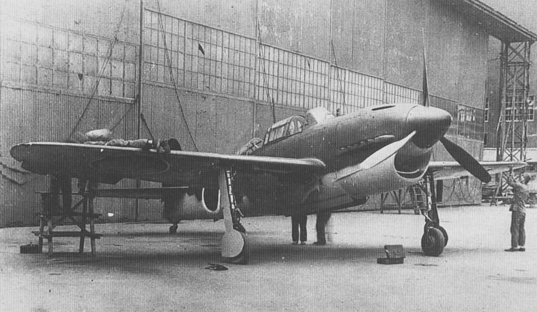 彗星舰上轰炸机(D4Y1,盟军代号「Judy」)静态实拍。