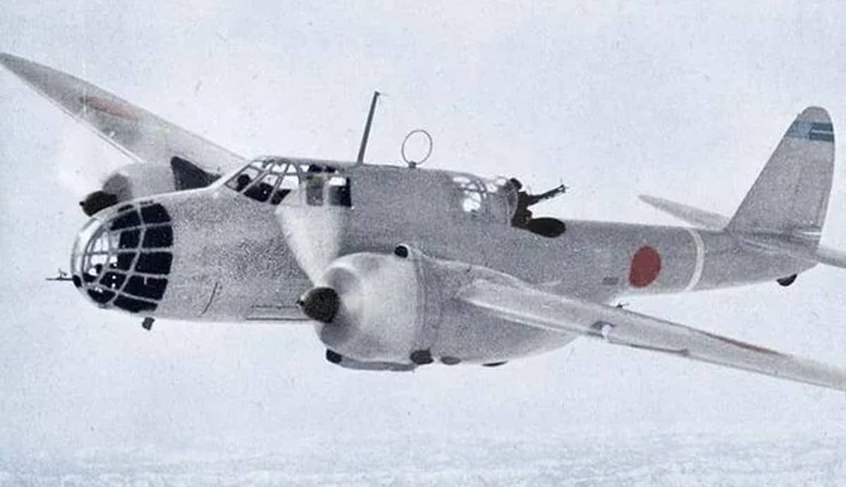 九九式双发轻爆二型(Ki-48-II)