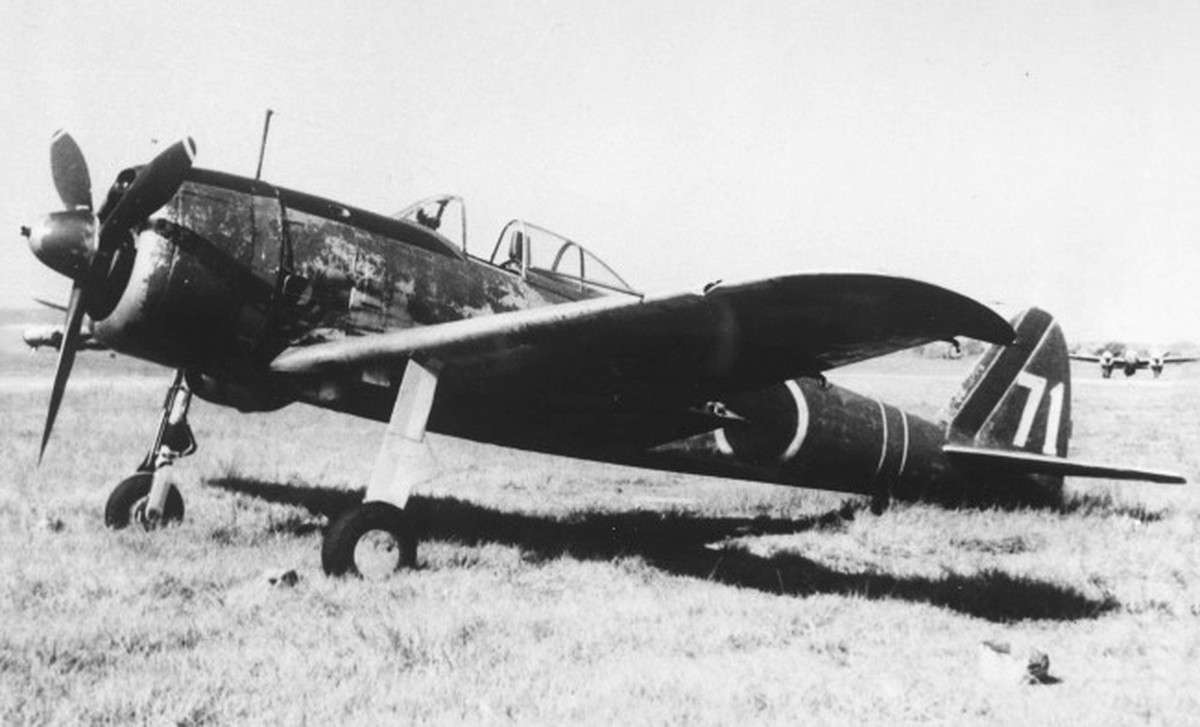 一架被缴获的一式战斗机（Ki-43-II型）实拍。