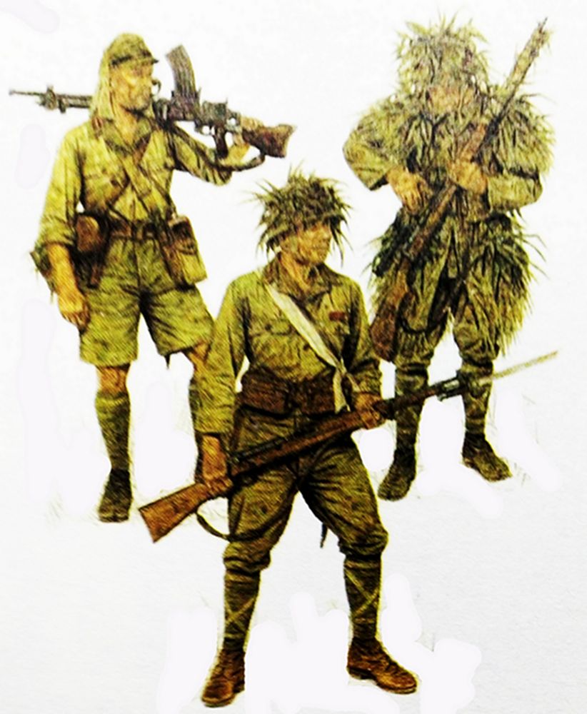 1942年,太平洋战场,瓜达尔卡纳尔岛上的日军士兵,其中左后那名机枪手肩扛一挺96式轻机枪。