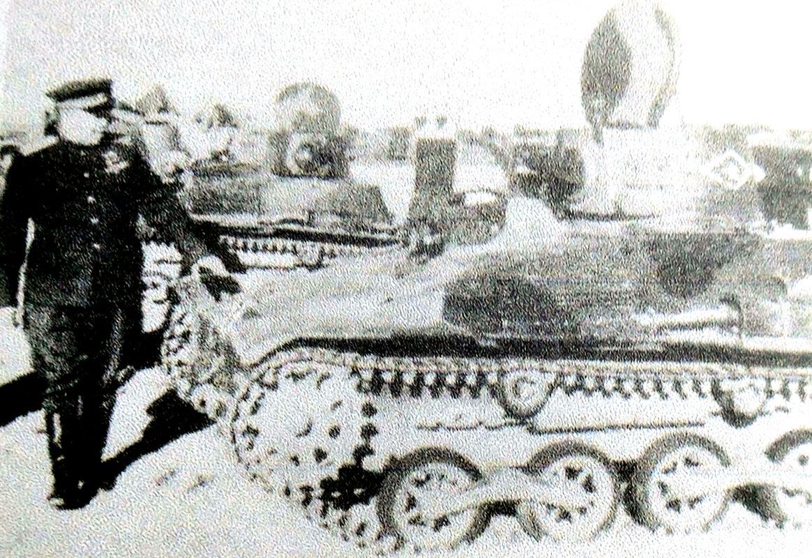 1945年，在中国东北，苏军缴获日本关东军的一批94式小型坦克。