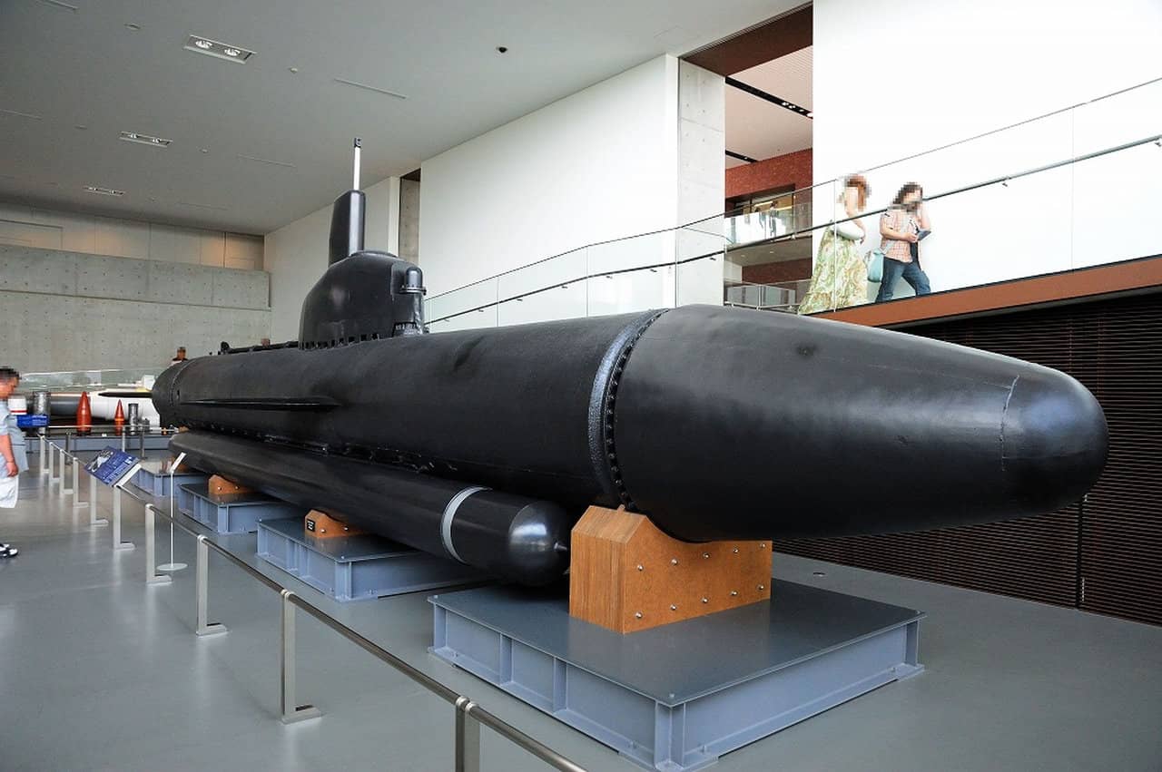 位于日本广岛县吴市大和博物馆内展出的「海龙」级潜艇。