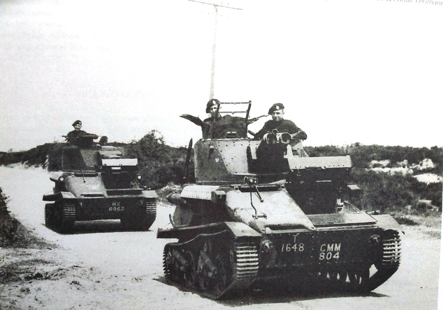 1937年,在战争部门登记为「T648」编号,并具有民用牌照「CMM804」和「HX6962」的两辆MKⅤ轻型坦克。