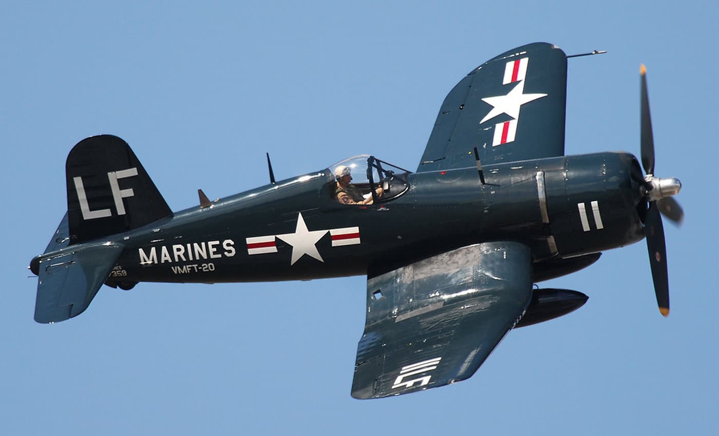 钱斯沃特 F4U 「海盗」战斗机