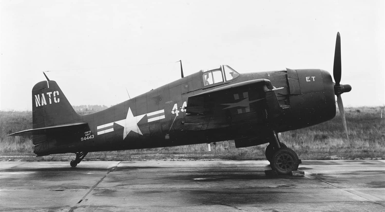 格鲁曼 F6F-5 「地狱猫」战斗机