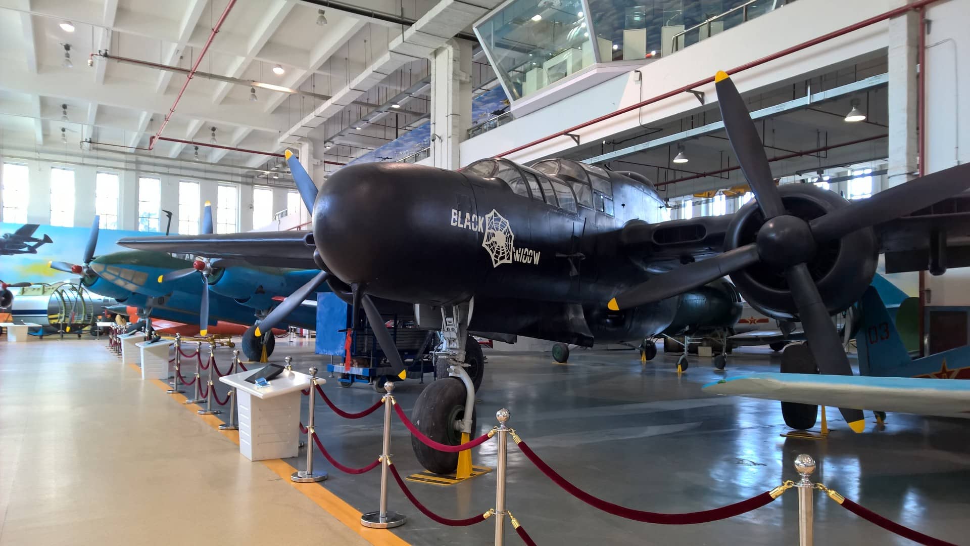 北京航空航天博物馆珍藏的P-61B-15NO「黑寡妇」夜间战斗机(制造编号:1234,美国陆军航空队序列号:42-39715)。二战结束后,P-61曾由美国空军继续服役至1950年代初,如今全球仅存4架,此为其一。
