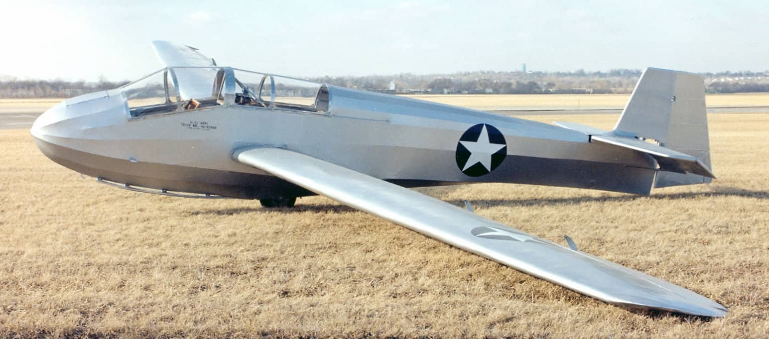施韦策 TG-3A(SGS 2-12)滑翔教练机