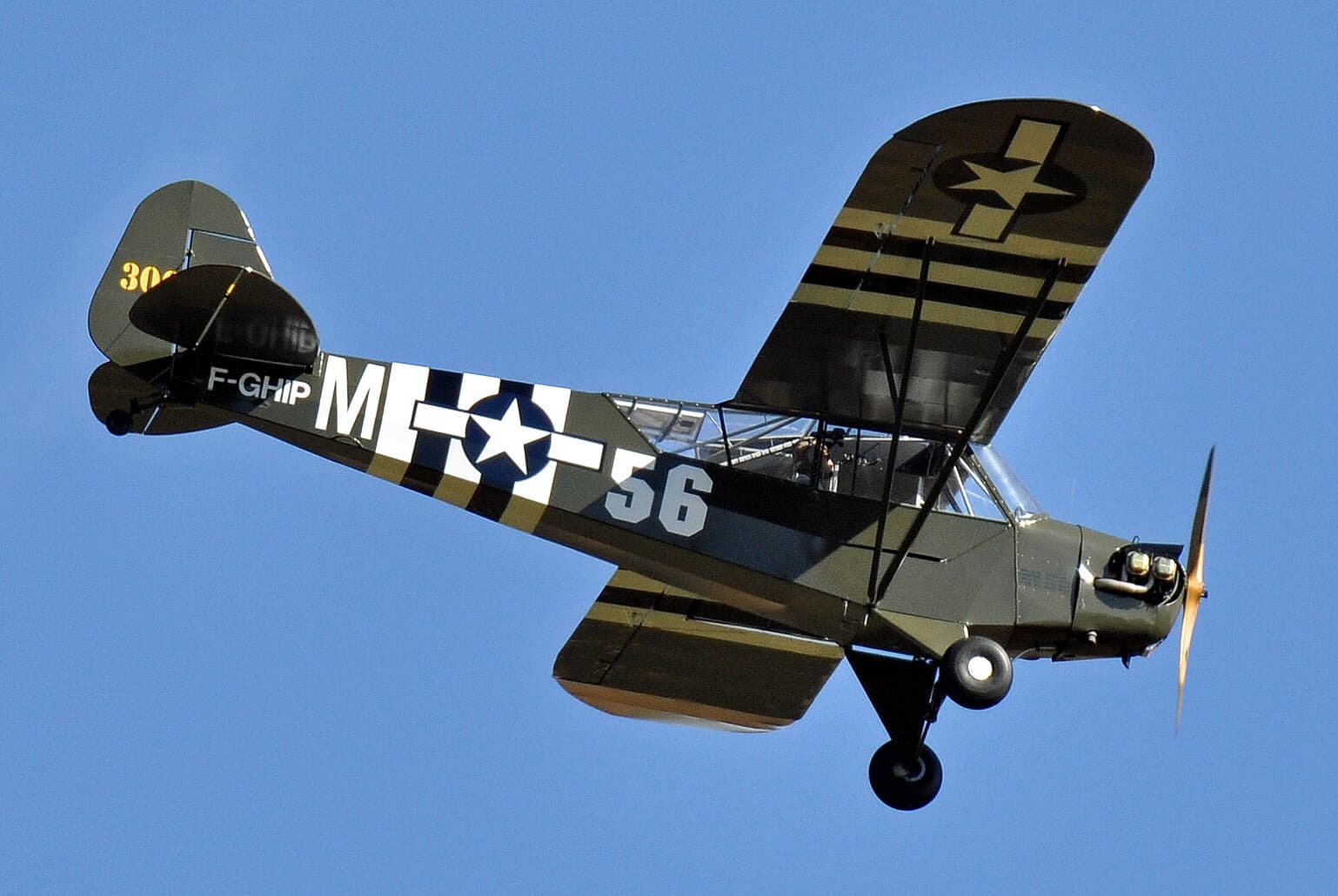 派珀 L-4「蚱蜢」联络侦察机