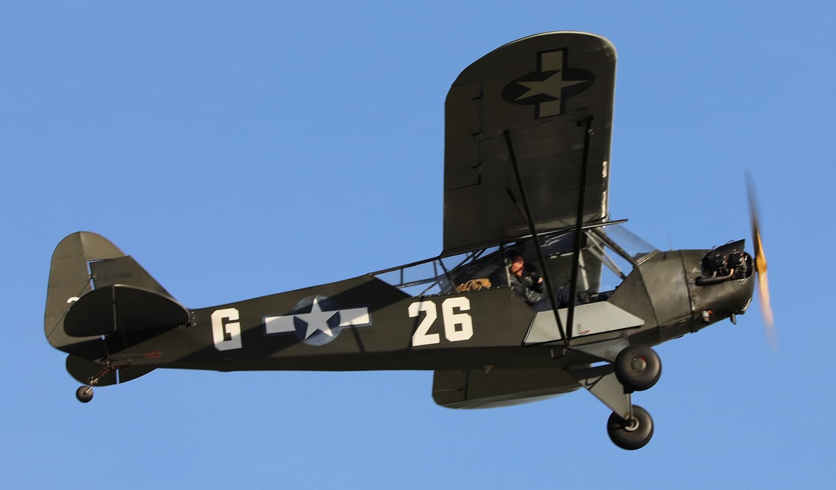 派珀 L-4B「蚱蜢」联络侦察机