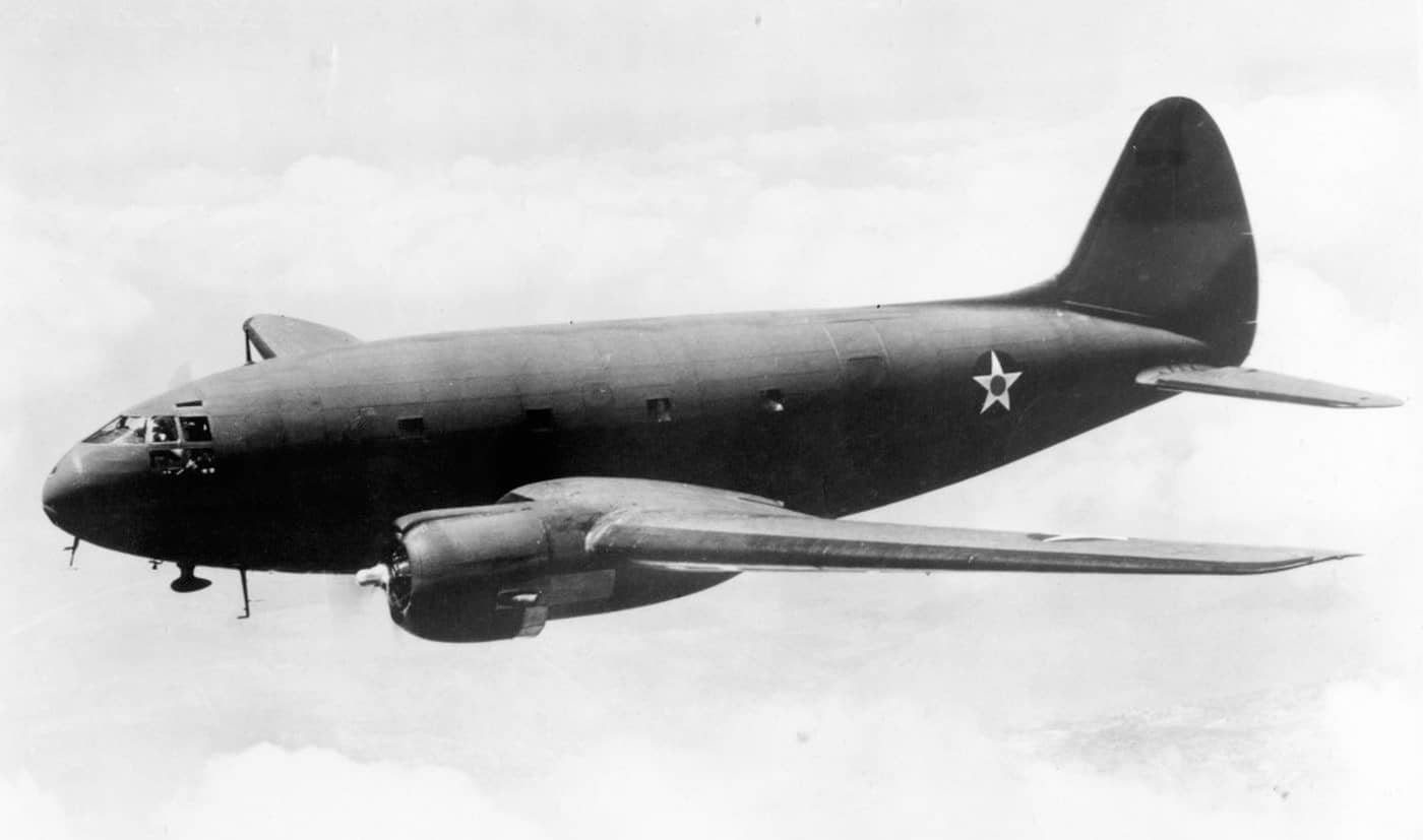柯蒂斯-莱特 C-46「突击队员」运输机