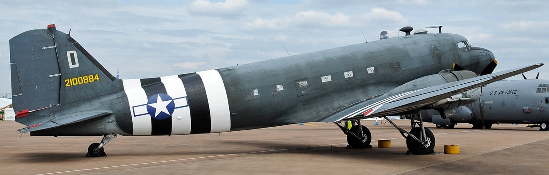 道格拉斯 C-47B「空中列车」高空增压型运输机