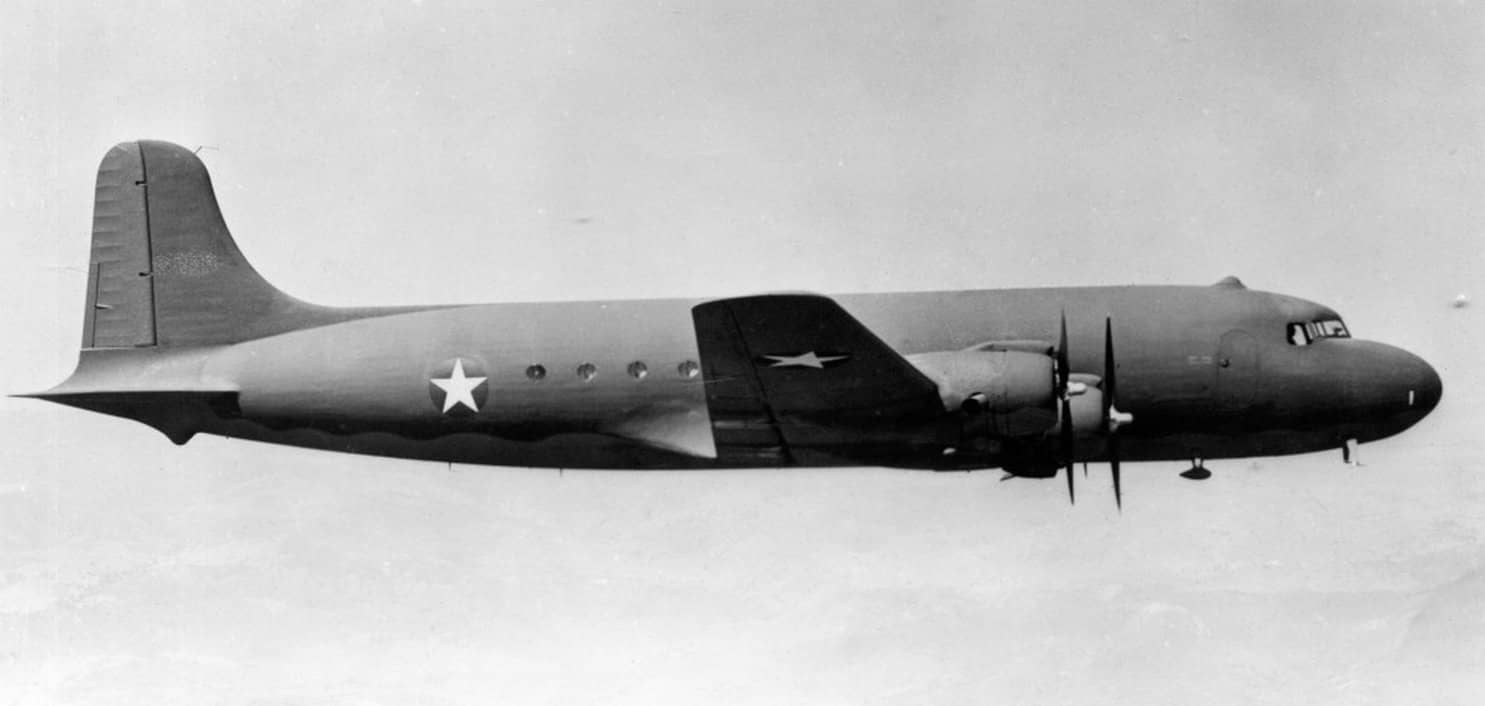 道格拉斯 C-54「空中霸王」标准型运输机