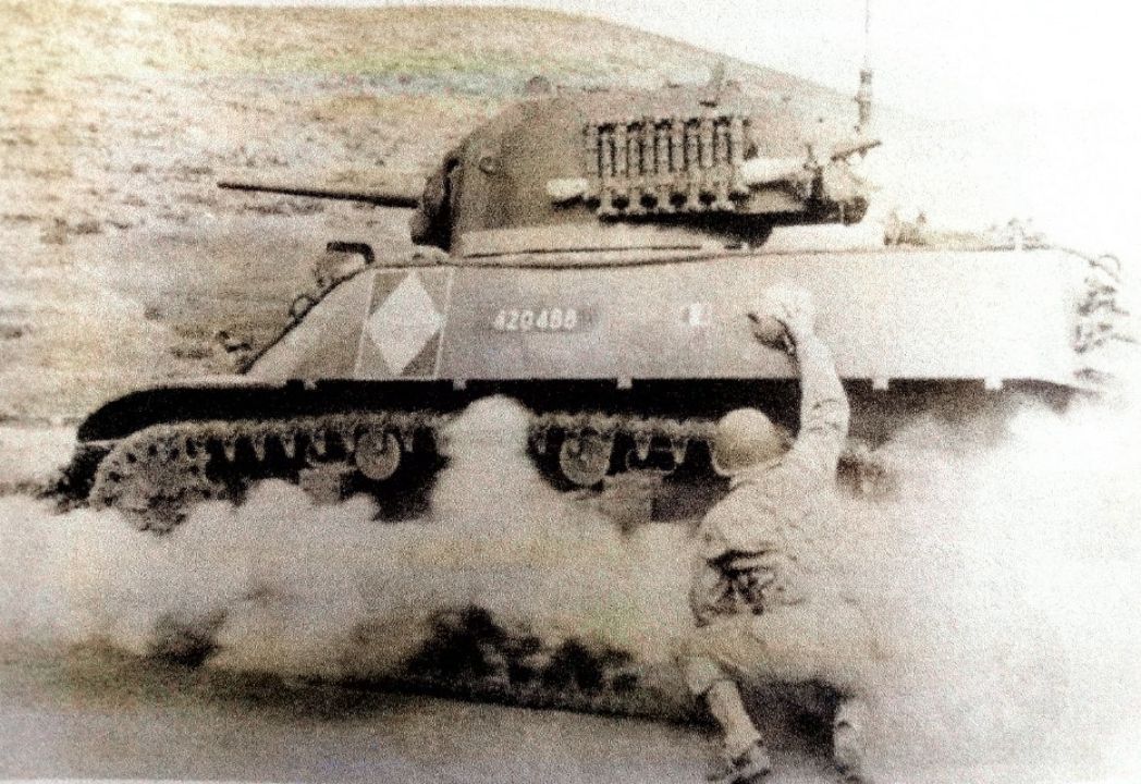 1944年,法军第2师的一辆M3A3坦克。