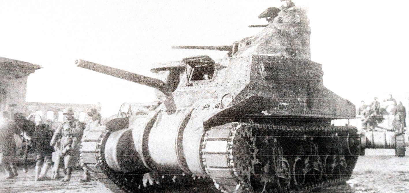 1943年3月13日,一辆隶属苏联西部方面军第5坦克旅的M3中型坦克正在行进中。