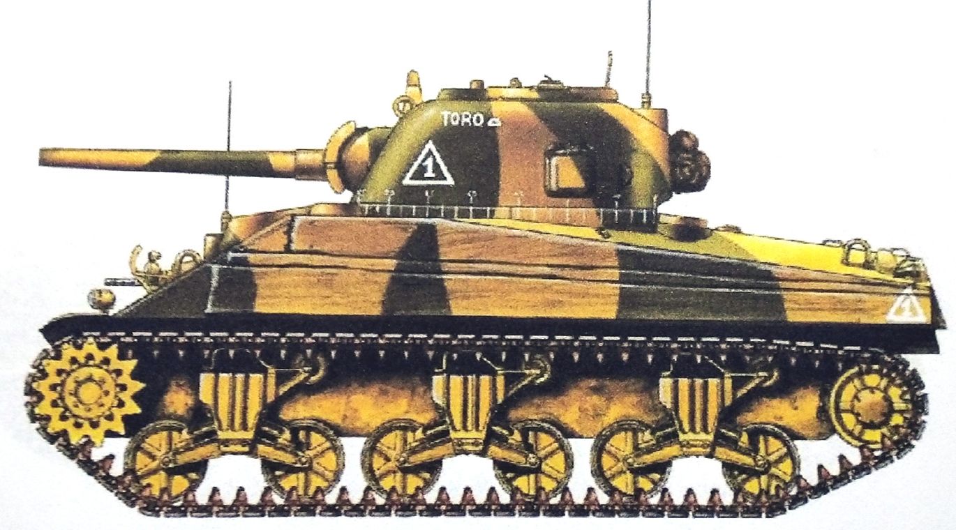 1944年7月,太平洋关岛,美国海军陆战队第2独立坦克连的一辆M4A2中型坦克。